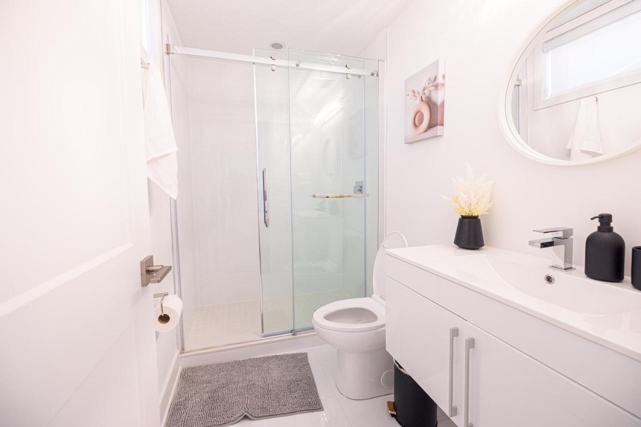 Luxury & Comfy Apartment, Mins Drive To All Niagara Falls Attraction Eksteriør billede